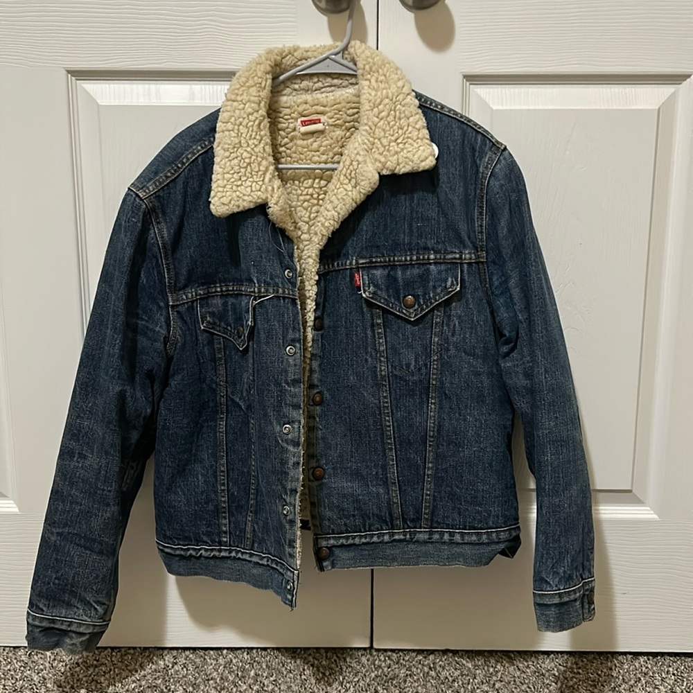 Vintage Sherpa-lined Levi’s jacket